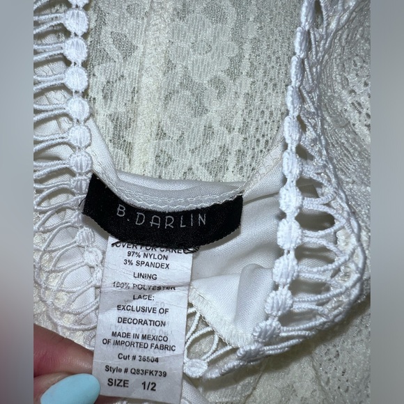 B Darlin Lace Short Sleeve V Neck Dress Size 1/2 - Picture 4 of 7